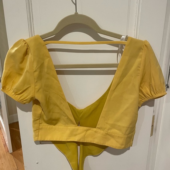 Revolve Superdown Ricky Tie Back Top - Picture 4 of 6